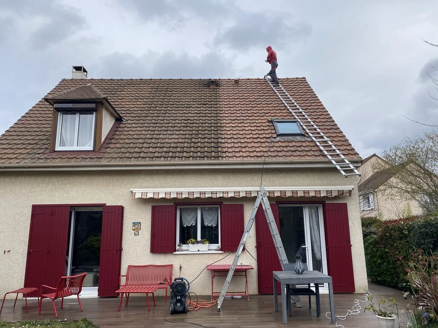 Démoussage et nettoyage de toiture